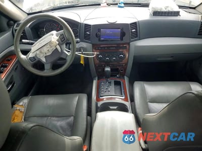 Zdjęcie 8 z 12 samochodu: 2007 JEEP GRAND CHEROKEE LIMITED VIN:1J8HS58P27C535649 - miniatura