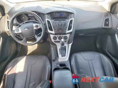 Zdjęcie 8 z 12 samochodu: 2014 FORD FOCUS SE VIN:1FADP3K22EL454260 - miniatura