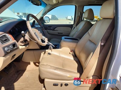 Zdjęcie 7 z 12 samochodu: 2008 GMC SIERRA C1500 VIN:3GTEC13J28G282172 - miniatura