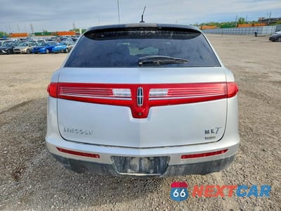 Zdjęcie 6 z 14 samochodu: 2010 LINCOLN MKT VIN:2LMHJ5AR8ABJ30456 - miniatura
