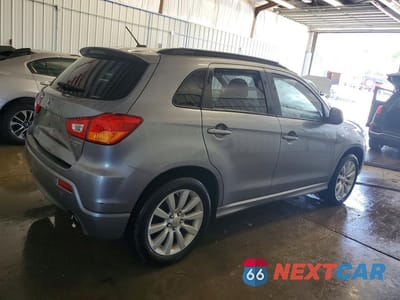 Trzecie zdjęcie samochodu z tyłu: 2011 MITSUBISHI OUTLANDER SPORT SE VIN:JA4AR4AU5BZ013354 - miniatura