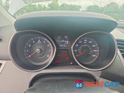Zdjęcie 9 z 12 samochodu: 2015 HYUNDAI ELANTRA SE VIN:5NPDH4AE0FH633072 - miniatura