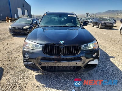 Piąte zdjęcie samochodu w środku: 2017 BMW X3 XDRIVE28I VIN:5UXWX9C30H0W70013 - miniatura