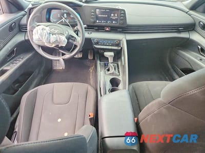 Zdjęcie 8 z 12 samochodu: 2025 HYUNDAI ELANTRA SEL SPORT VIN:KMHLM4DG3SU022386 - miniatura