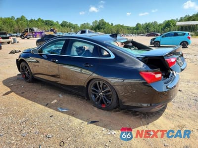 Drugie zdjęcie samochodu z przodu: 2018 CHEVROLET MALIBU LT VIN:1G1ZD5ST4JF249473 - miniatura