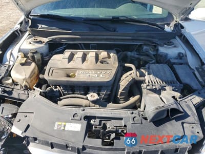 Zdjęcie 11 z 12 samochodu: 2014 CHRYSLER 200 LX VIN:1C3CCBAB7EN143459 - miniatura