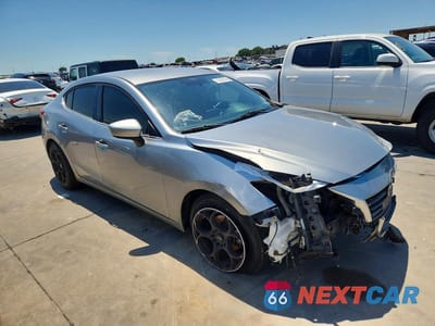 Czwarte zdjęcie samochodu z boku: 2015 MAZDA 3 TOURING VIN:3MZBM1V70FM193150 - miniatura