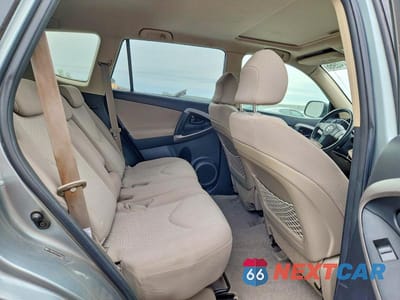 Zdjęcie 10 z 12 samochodu: 2006 TOYOTA RAV4 LIMITED VIN:JTMBK34V365002783 - miniatura