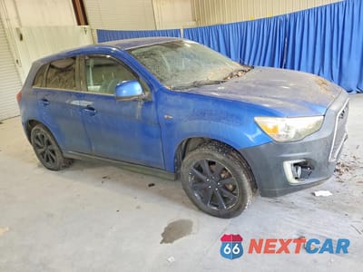 Czwarte zdjęcie samochodu z boku: 2015 MITSUBISHI OUTLANDER SPORT SE VIN:4A4AP4AU7FE026432 - miniatura