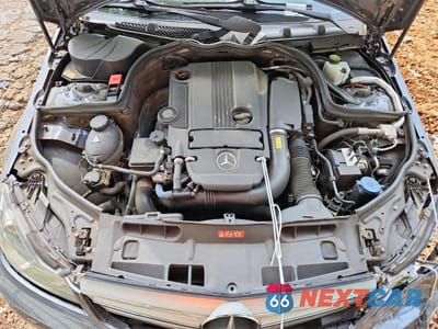 Zdjęcie 11 z 12 samochodu: 2013 MERCEDES-BENZ C 250 VIN:WDDGF4HB2DR275080 - miniatura
