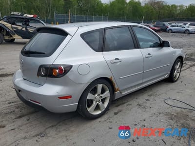 Trzecie zdjęcie samochodu z tyłu: 2005 MAZDA 3 HATCHBACK VIN:JM1BK343251306420 - miniatura