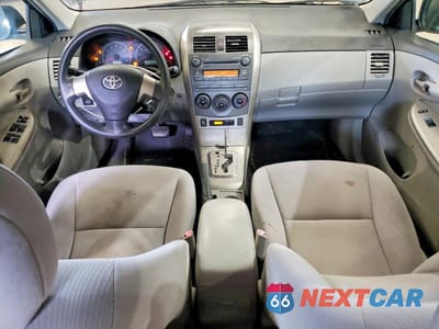 Zdjęcie 8 z 12 samochodu: 2011 TOYOTA COROLLA LE VIN:JTDBU4EE6B9131800 - miniatura