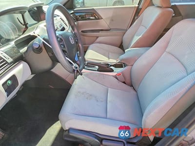 Zdjęcie 7 z 12 samochodu: 2016 HONDA ACCORD LX VIN:1HGCR2F31GA219295 - miniatura