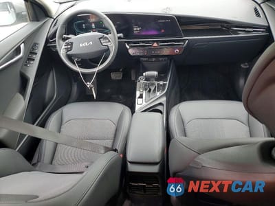 Zdjęcie 8 z 14 samochodu: 2025 KIA NIRO EX VIN:KNDCR3LE0S5296414 - miniatura