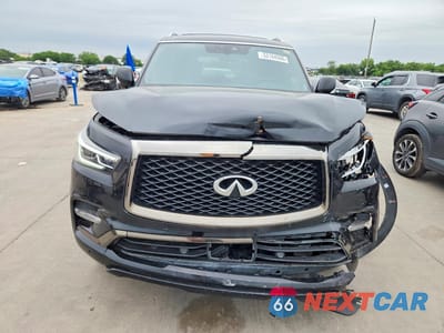 Piąte zdjęcie samochodu w środku: 2020 INFINITI QX80 LUXE VIN:JN8AZ2NF2L9700478 - miniatura