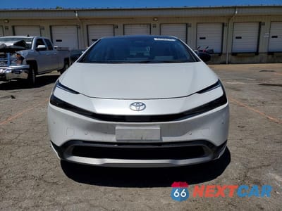 Piąte zdjęcie samochodu w środku: 2024 TOYOTA PRIUS LIMITED VIN:JTDACAAU0R3015807 - miniatura