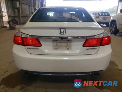 Zdjęcie 6 z 12 samochodu: 2014 HONDA ACCORD SPORT VIN:1HGCR2F51EA280001 - miniatura