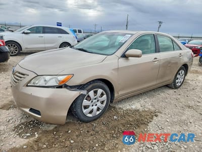 2007 TOYOTA CAMRY LE 4T1BE46K87U191997 - główne zdjęcie licytacji z USA - miniatura