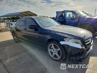 Czwarte zdjęcie samochodu z boku: 2016 MERCEDES-BENZ C 300 VIN:55SWF4JB9GU161330 - miniatura