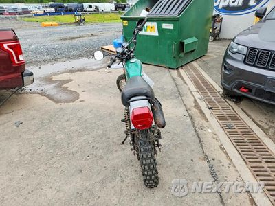 Czwarte zdjęcie samochodu z boku: 1977 KAWASAKI ENDURO 250 VIN:KE250B001026 - miniatura