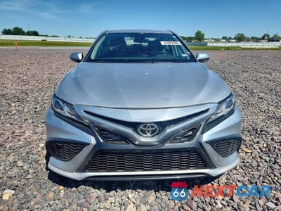 Piąte zdjęcie samochodu w środku: 2024 TOYOTA CAMRY SE VIN:4T1G11AK9RU202743 - miniatura