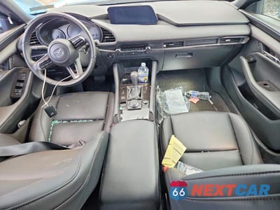 Zdjęcie 8 z 12 samochodu: 2024 MAZDA 3 PREFERRED VIN:JM1BPALMXR1711298 - miniatura
