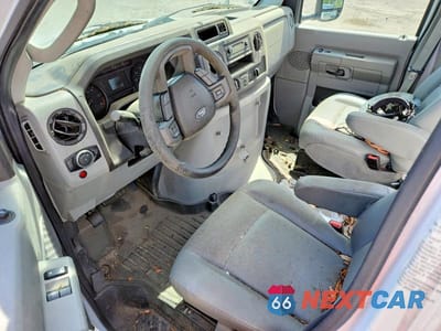 Zdjęcie 8 z 13 samochodu: 2023 FORD ECONOLINE E450 SUPER DUTY CUTAWAY VAN VIN:1FDXE4FN3PDD21622 - miniatura