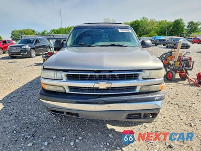 Piąte zdjęcie samochodu w środku: 2001 CHEVROLET SUBURBAN K1500 VIN:3GNFK16T11G115481 - miniatura
