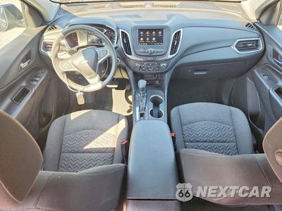 Zdjęcie 8 z 13 samochodu: 2022 CHEVROLET EQUINOX LT VIN:3GNAXKEV2NL115863 - miniatura