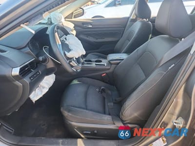 Zdjęcie 7 z 12 samochodu: 2019 NISSAN ALTIMA S VIN:1N4BL4BVXKC121304 - miniatura