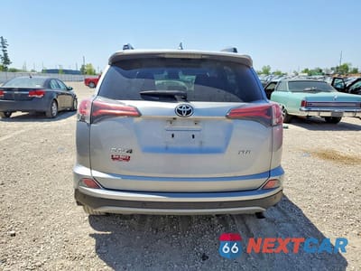 Zdjęcie 6 z 13 samochodu: 2017 TOYOTA RAV4 XLE VIN:2T3WFREV7HW360858 - miniatura