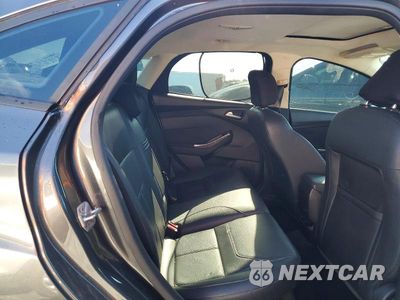 Zdjęcie 10 z 12 samochodu: 2016 FORD FOCUS VIN:1FADP3F24GL236463 - miniatura