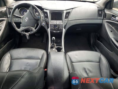Zdjęcie 8 z 12 samochodu: 2013 HYUNDAI SONATA LIMITED 2.0T VIN:5NPEC4ABXDH504388 - miniatura