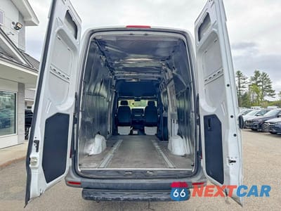Zdjęcie 6 z 11 samochodu: 2021 MERCEDES-BENZ SPRINTER 2500 VIN:W1Y40CHY6MT061771 - miniatura