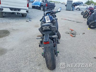 Czwarte zdjęcie samochodu z boku: 2025 KAWASAKI EX650 VIN:ML5EXER14SDAE4727 - miniatura