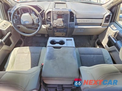 Zdjęcie 8 z 13 samochodu: 2019 FORD F250 SUPER DUTY VIN:1FT7W2B60KEE67211 - miniatura