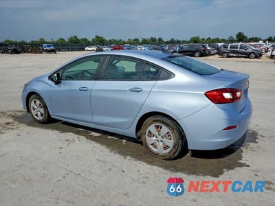 Drugie zdjęcie samochodu z przodu: 2018 CHEVROLET CRUZE LS VIN:1G1BC5SM1J7207737 - miniatura