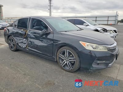 Czwarte zdjęcie samochodu z boku: 2016 HONDA ACCORD SPORT VIN:1HGCR2F55GA231919 - miniatura