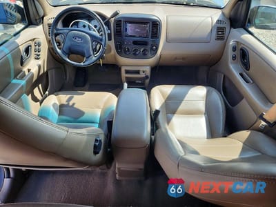 Zdjęcie 8 z 14 samochodu: 2001 FORD ESCAPE XLT VIN:1FMCU04101KB40703 - miniatura