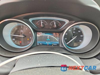 Zdjęcie 9 z 13 samochodu: 2018 BUICK ENVISION ESSENCE VIN:LRBFX1SA8JD006557 - miniatura