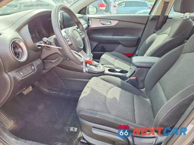 Zdjęcie 7 z 12 samochodu: 2022 KIA FORTE LXS VIN:3KPF24AD9NE468269 - miniatura