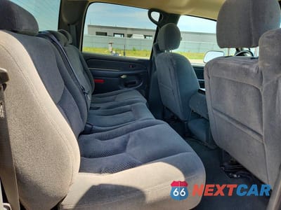 Zdjęcie 10 z 13 samochodu: 2005 CHEVROLET SILVERADO K2500 HEAVY DUTY VIN:1GCHK232X5F902357 - miniatura