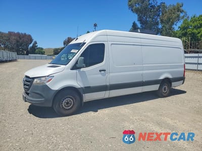 2019 MERCEDES BENZ SPRINTER 2500 REFRIGERATED DELIVERY VAN WD4PF1CD1KP070284 - główne zdjęcie licytacji z USA - miniatura