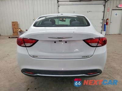 Zdjęcie 6 z 12 samochodu: 2015 CHRYSLER 200 LIMITED VIN:1C3CCCAB9FN657952 - miniatura