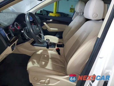 Zdjęcie 7 z 14 samochodu: 2019 AUDI Q5 PREMIUM VIN:WA1ANAFY3K2039014 - miniatura