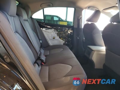 Zdjęcie 10 z 13 samochodu: 2022 TOYOTA CAMRY LE VIN:4T1C11AK0NU689761 - miniatura