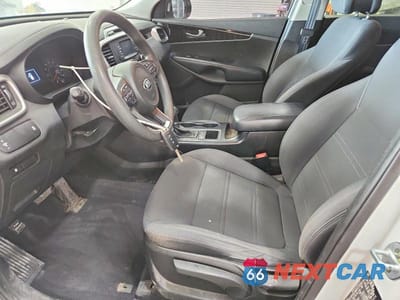 Zdjęcie 7 z 13 samochodu: 2016 KIA SORENTO LX V6 VIN:5XYPGDA58GG179324 - miniatura
