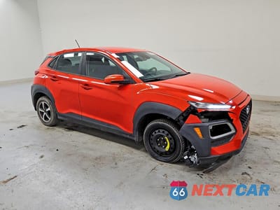 Czwarte zdjęcie samochodu z boku: 2019 HYUNDAI KONA SE VIN:KM8K12AA5KU234733 - miniatura