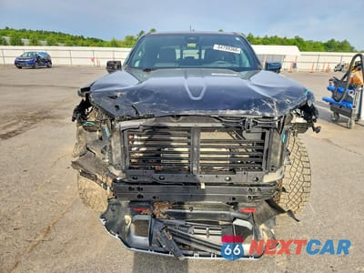 Piąte zdjęcie samochodu w środku: 2024 GMC CANYON AT4 VIN:1GTP6DEK5R1318184 - miniatura
