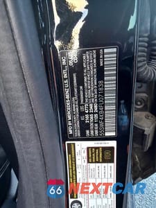 Zdjęcie 10 z 10 samochodu: 2015 MERCEDES-BENZ C 300 4MATIC VIN:55SWF4KB4FU071838 - miniatura